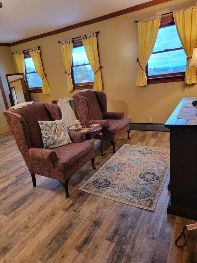 Moonlight Manor Bed & Breakfast Floyd Extérieur photo