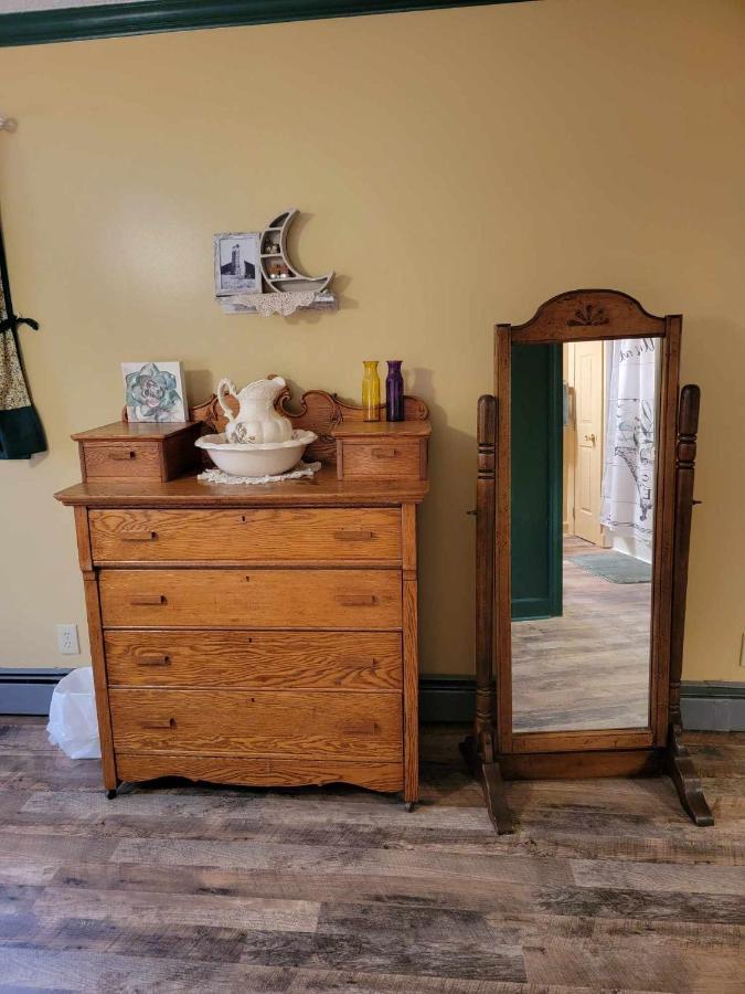 Moonlight Manor Bed & Breakfast Floyd Extérieur photo