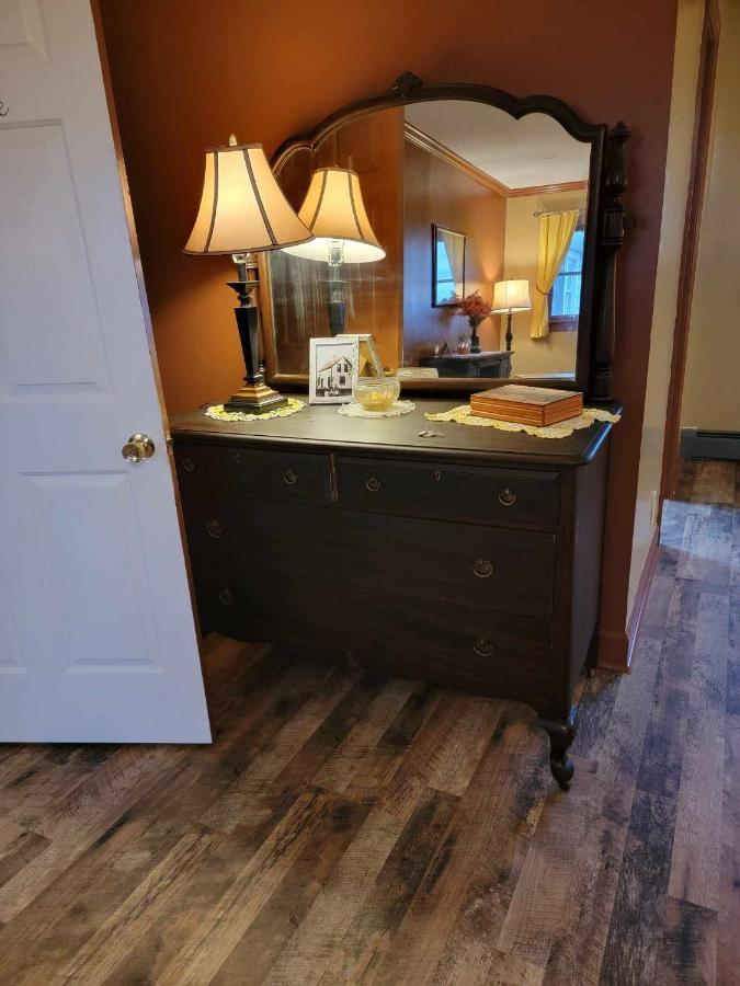 Moonlight Manor Bed & Breakfast Floyd Extérieur photo