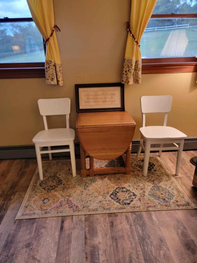 Moonlight Manor Bed & Breakfast Floyd Extérieur photo